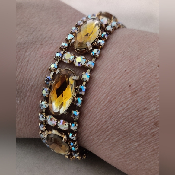 Vintage Signed Pierre Bracelet - Picture 5 of 16